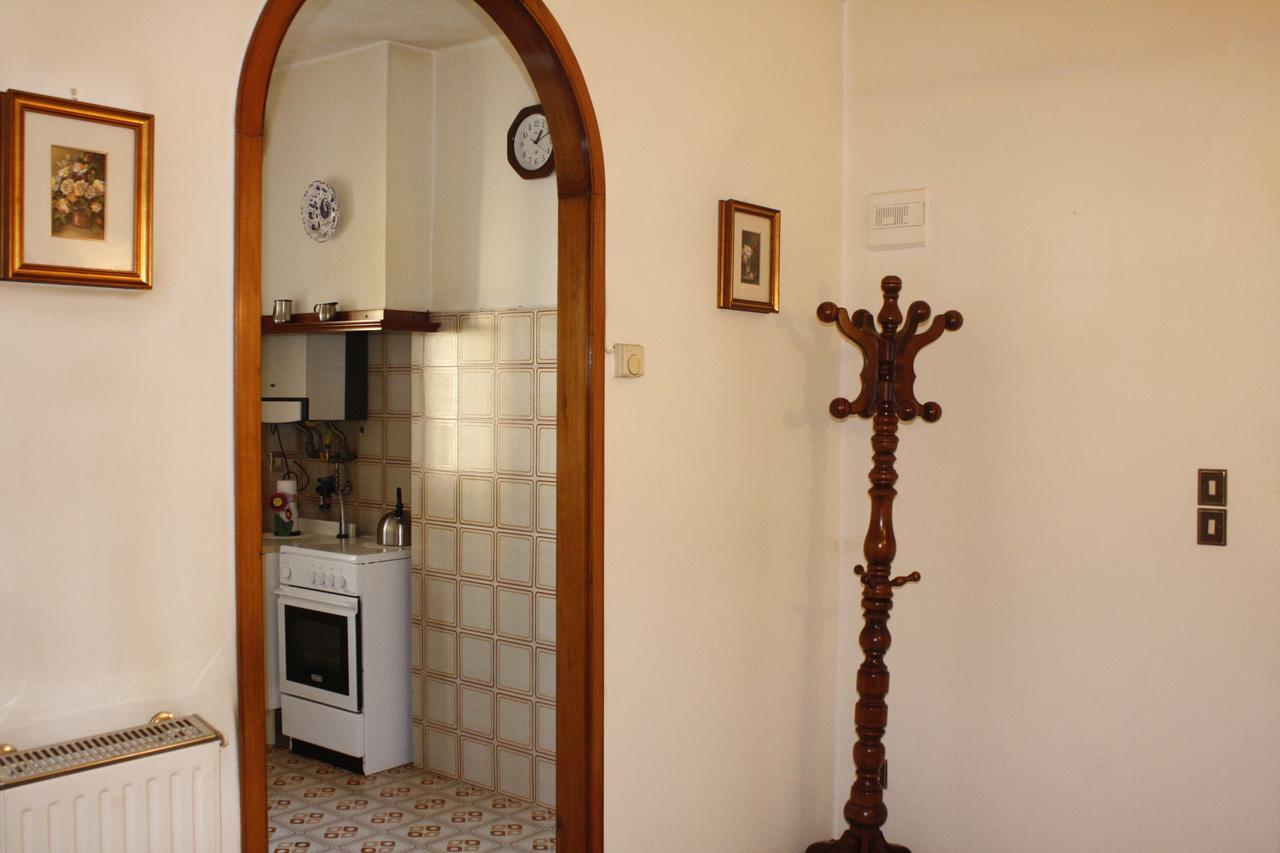 2978b Apartment Venice